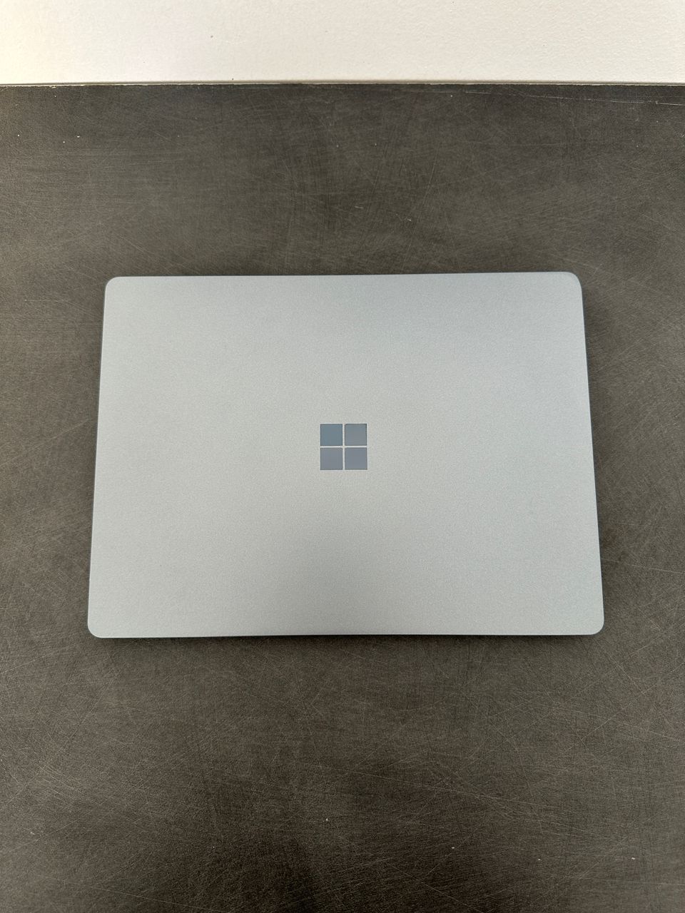 تبلت 13 اینچی مایکروسافت مدل Surface Laptop GO